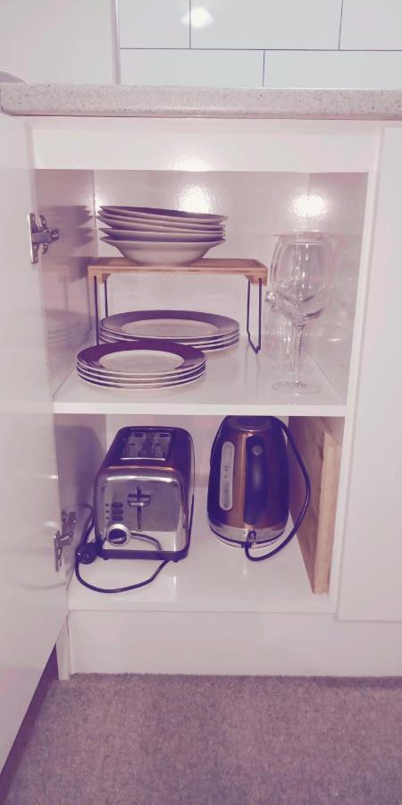Modest Comfortable Relaxed Home Away From Home With Secure Bike Storage 罗托鲁阿 外观 照片